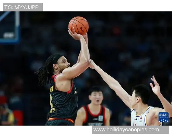 深圳篮球队在篮球团队协作排行榜中荣获第七名展现出色团队精神与默契配合