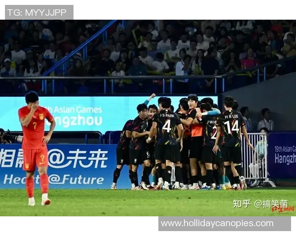 足球巨献：探秘杭州足球队的力量_1